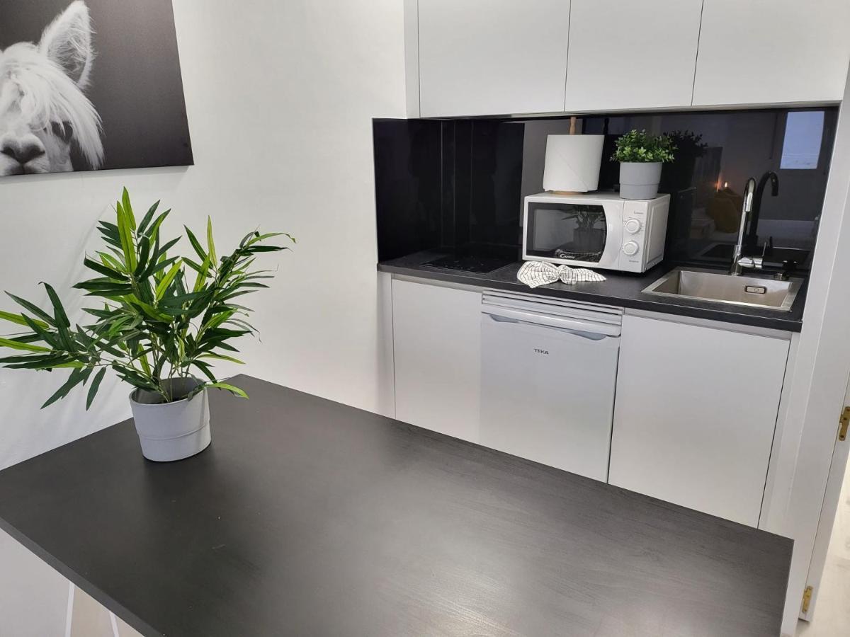 La Vivienda De Pedro Zerolo Appartement Madrid Buitenkant foto